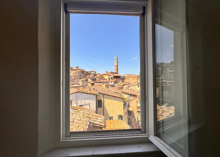 Dimora Con Vista Sulla Torre Del Mangia * Siena