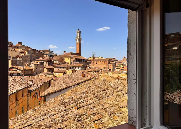 Dimora Con Vista Sulla Torre Del Mangia * 시에나