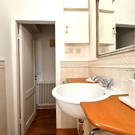 Dimora Con Vista Sulla Torre Del Mangia * Siena