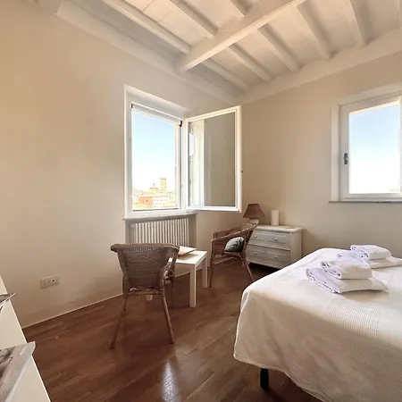 Dimora Con Vista Sulla Torre Del Mangia Διαμέρισμα Σιένα